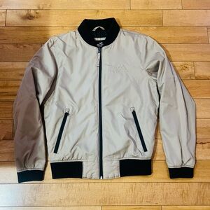 Hollister Men's XS Tan Lightweight Bomber Jacket
